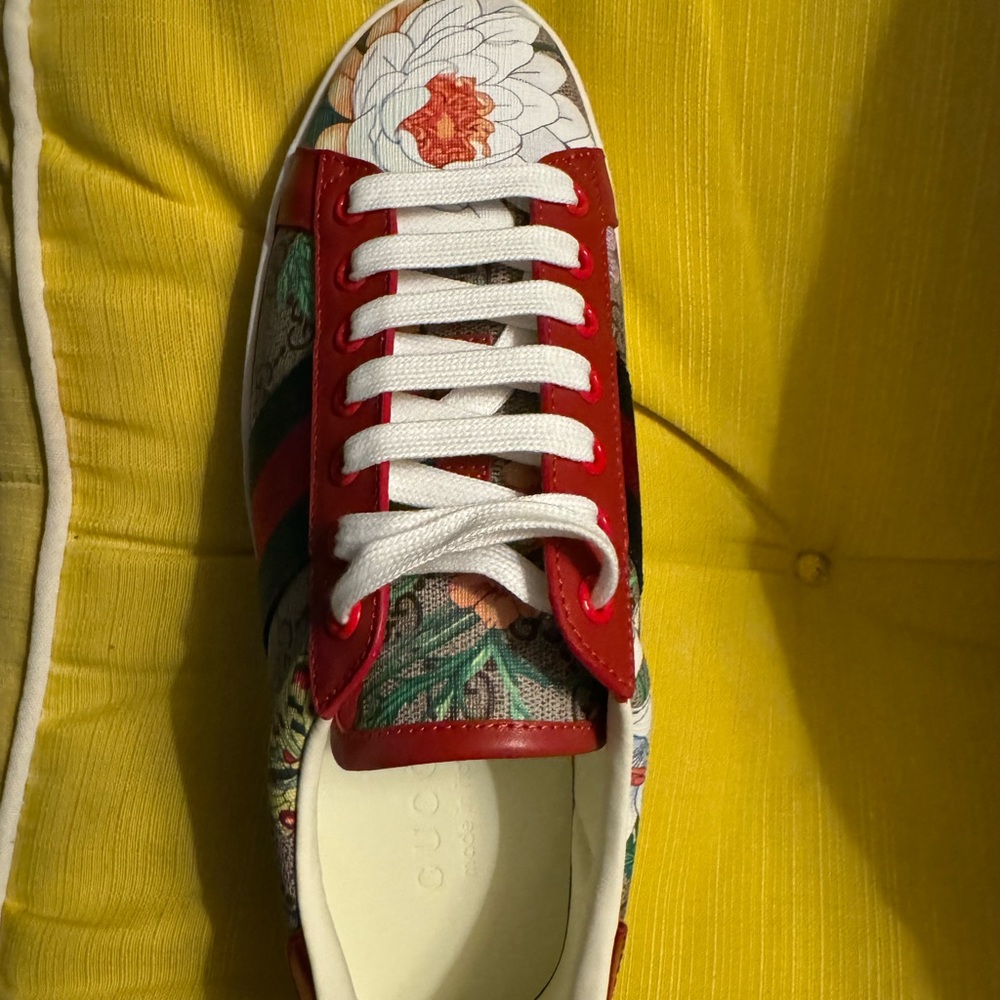 Gucci Ace Supreme Sneakers